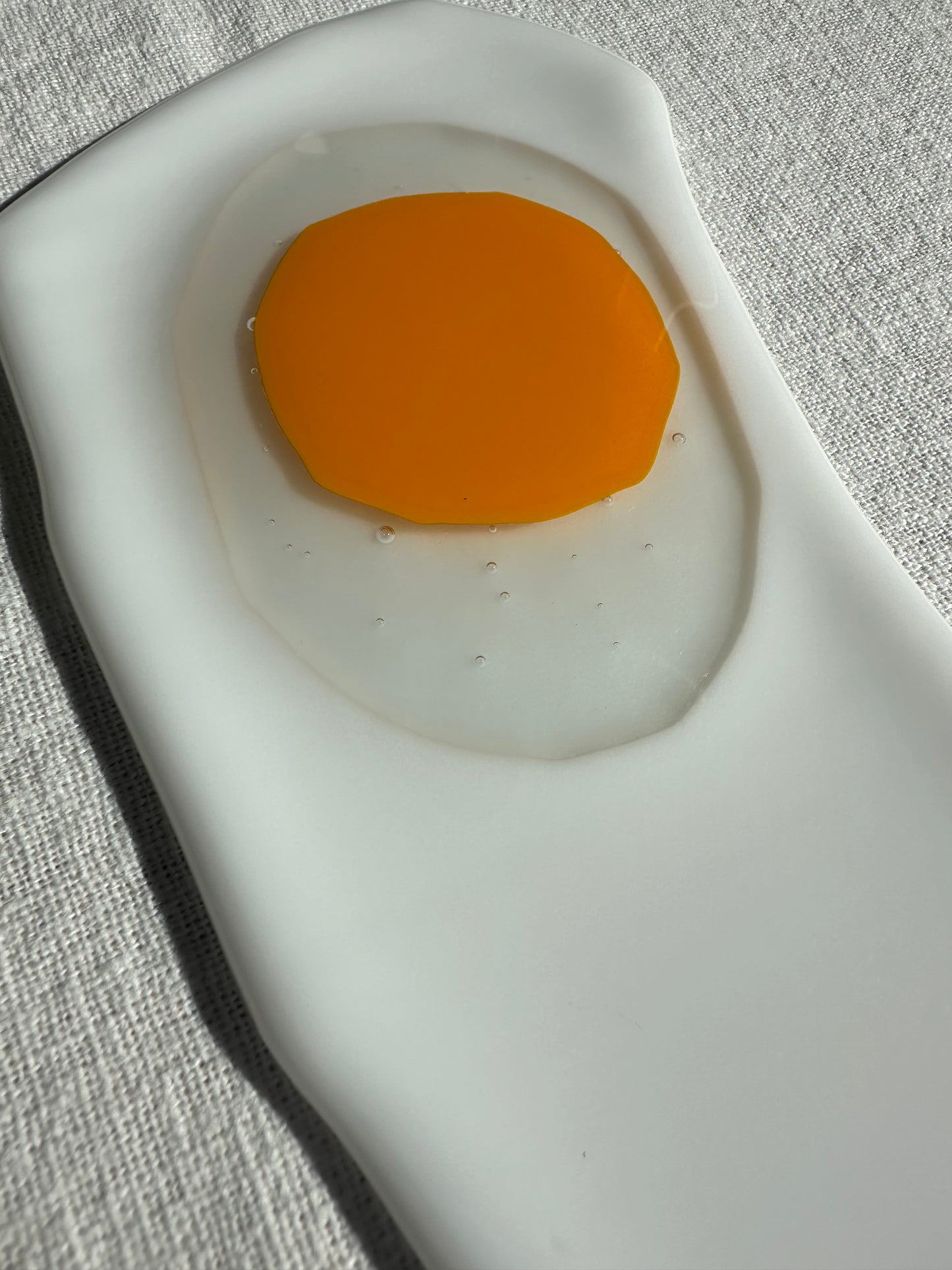 Eitje van glas